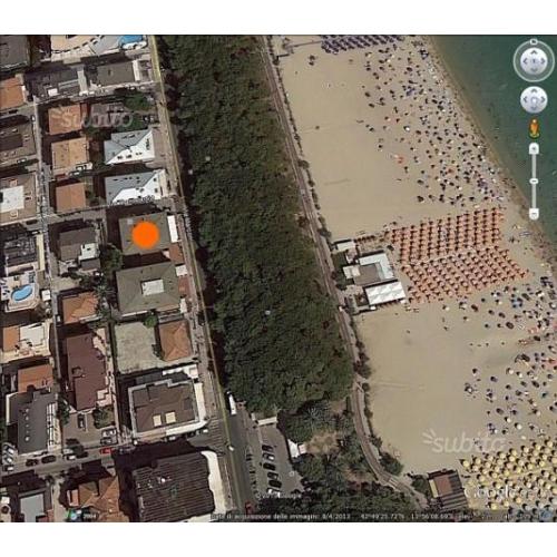 FRONTEMARE con GARAGE disponibile GIUGNO e LUGLIO