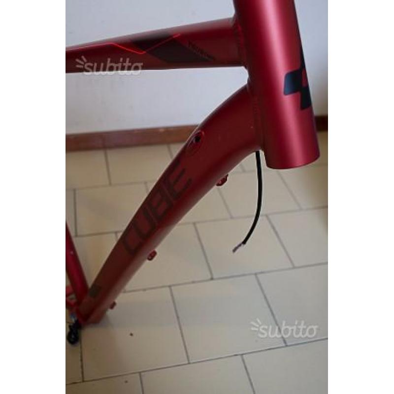 Telaio Cube Touring pro