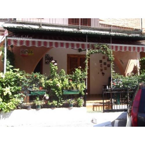 S.M.C. pianoterra con giardino a 500 mt dal mare