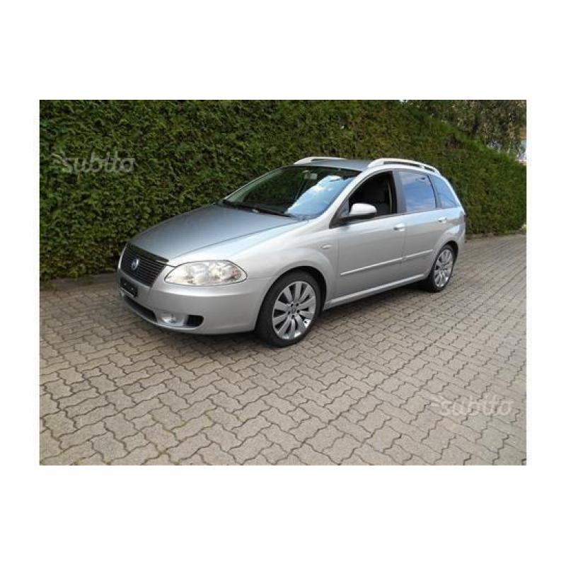 Fiat croma 1.9 per ricambio