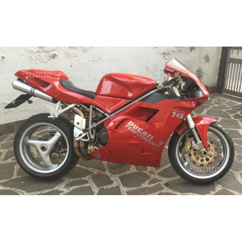 Ducati 748