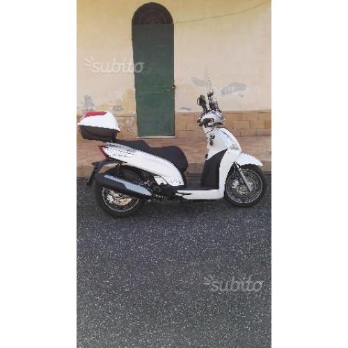 Kymco People 300i - 2015