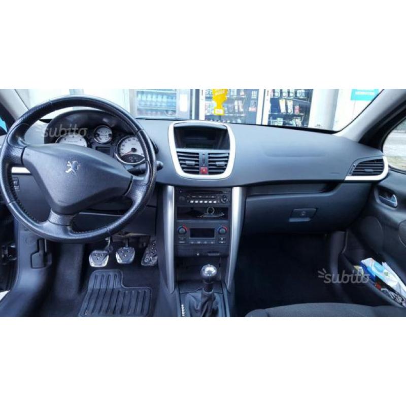 Peugeot 1.6 diesel 2006 libretto tagliandi