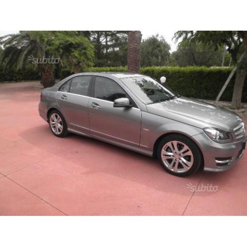 MERCEDES Classe C (W/S204) - 2012