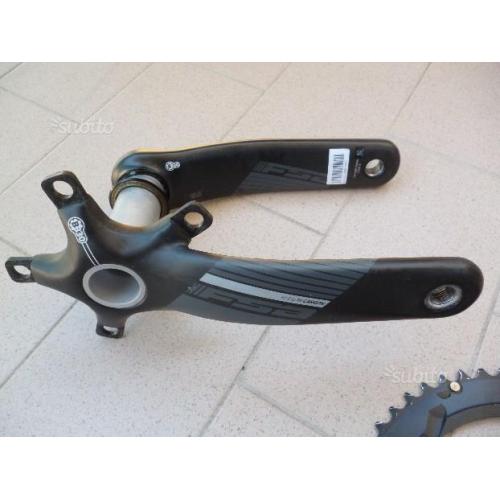 Guarnitura fsa in carbonio