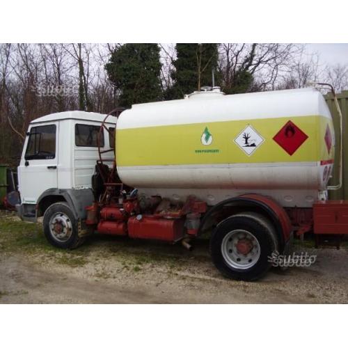 Iveco 109.14 trasporto carburante