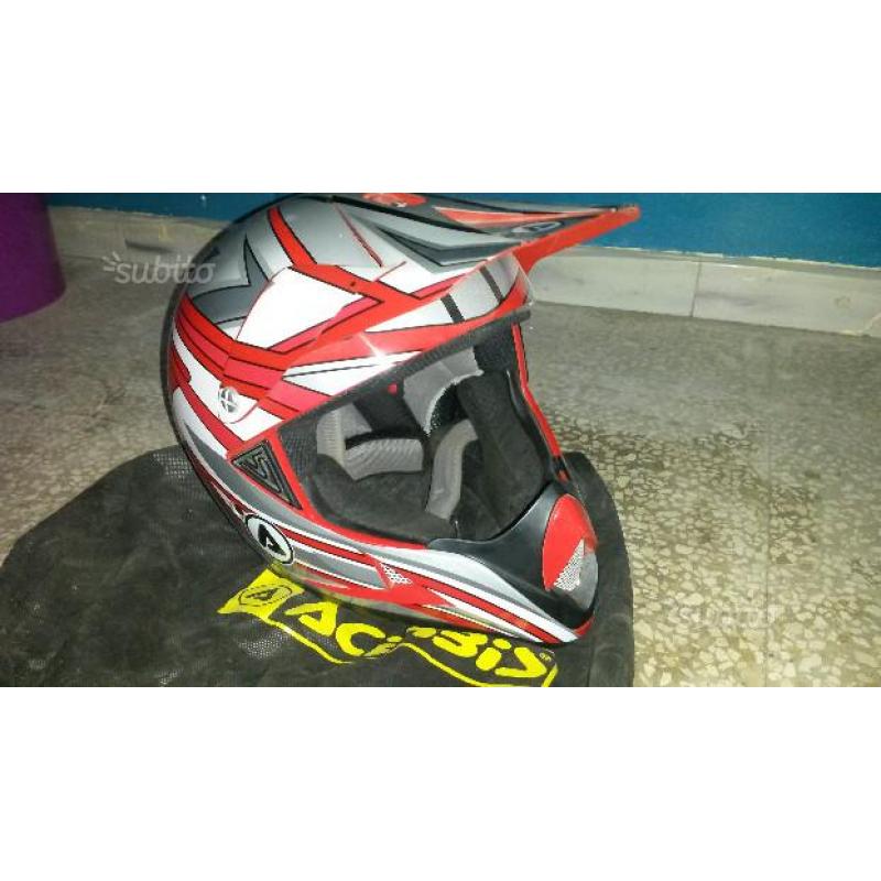 Abbigliamento cross casco