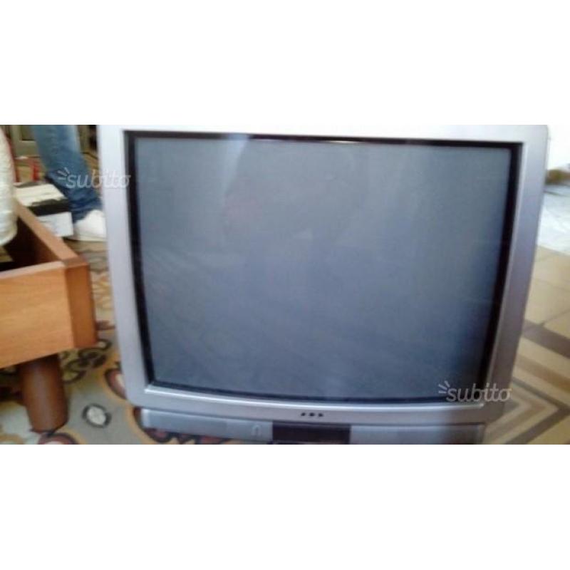 Mivar TV a colori, 26 pollici (67cm), completament