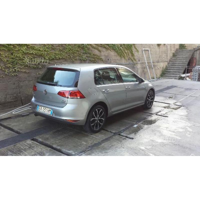 Volkswagen golf 1.6 tdi 105 cv - 2013