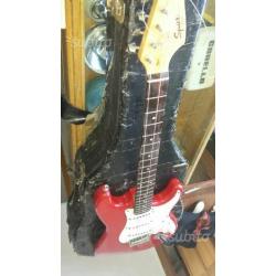 Squier fender chitarra elettrica anni 70