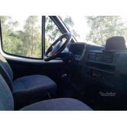 Prezzo ridotto - Ford Transit 1996 tetto alto