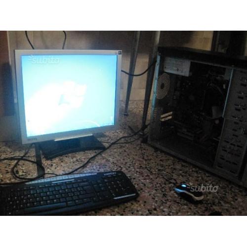 Pc fisso monitor 19"