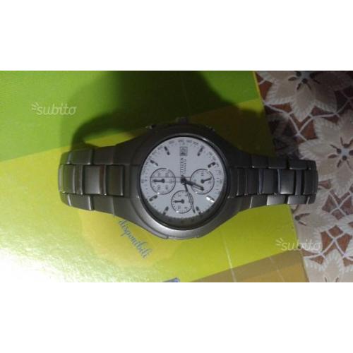 Orologio cronografo Citizen titanio
