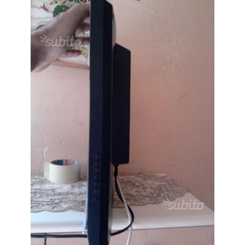 TV LED United Modello LTV19X83WDVBT