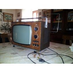 Televisore tv vintage Korting