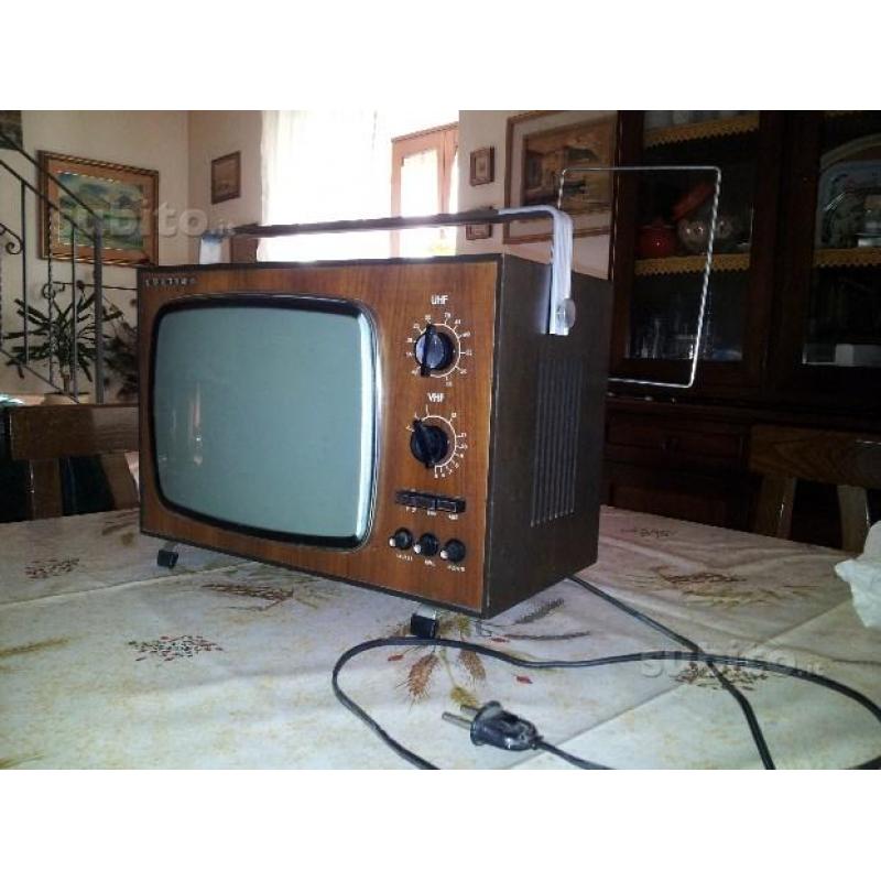 Televisore tv vintage Korting