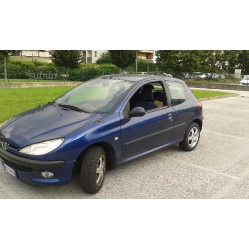 Peugeot 206 - 2002