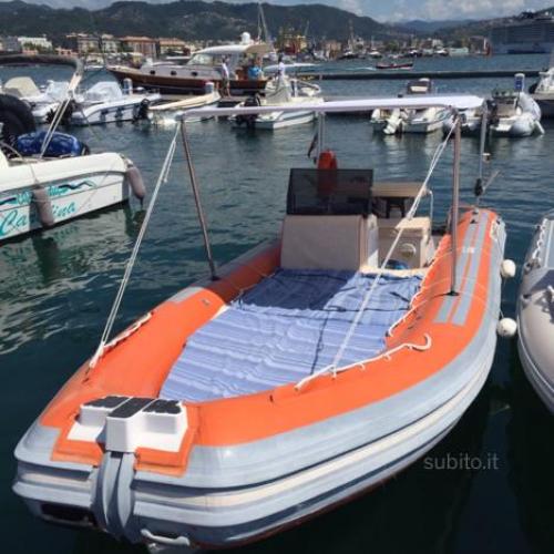 Gommone super accessoriato 7 mt gommorizzo