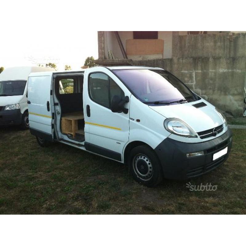 Camper puro opel vivaro 2003