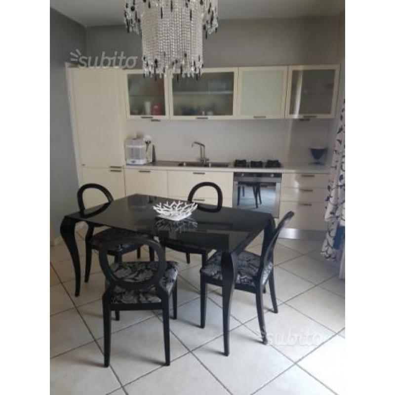 Cucina scavolini + tavolo allungabile miniform
