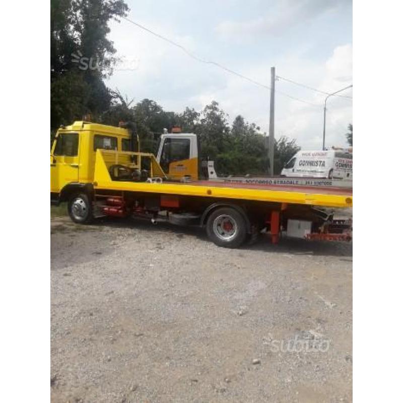Carroattrezzi Iveco