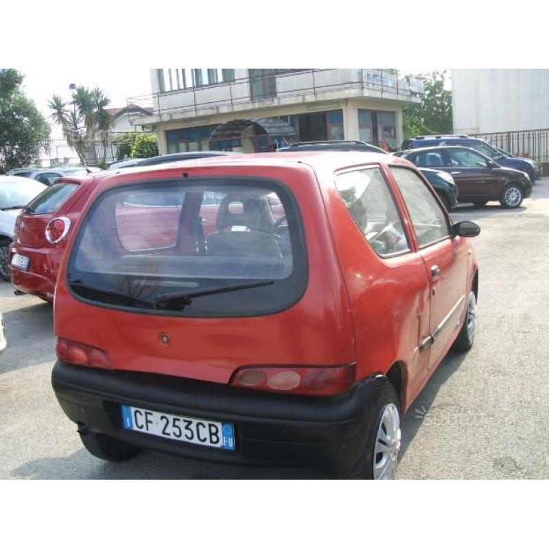 Fiat 600 - 2004