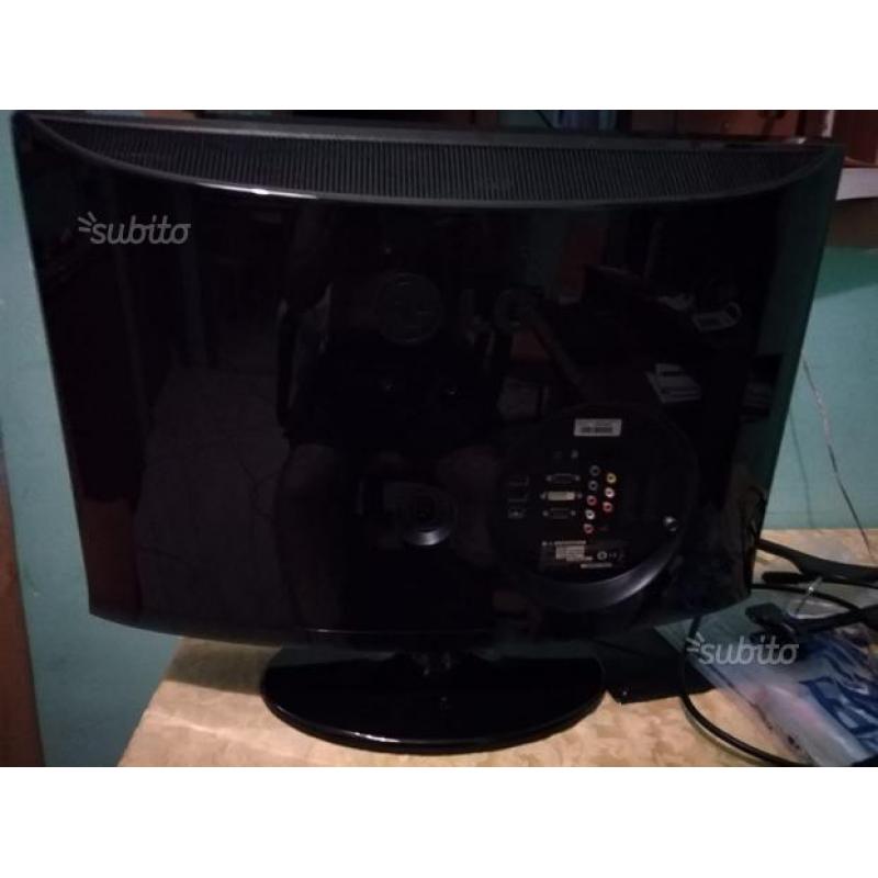 LG Flatron M2794DP-PZ 32"