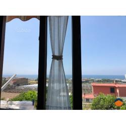 Appartamento con terrazzo vista mare