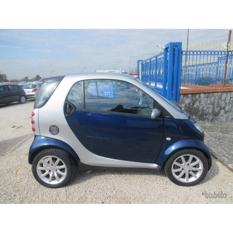 SMART ForTwo 800 coupé passion cdi