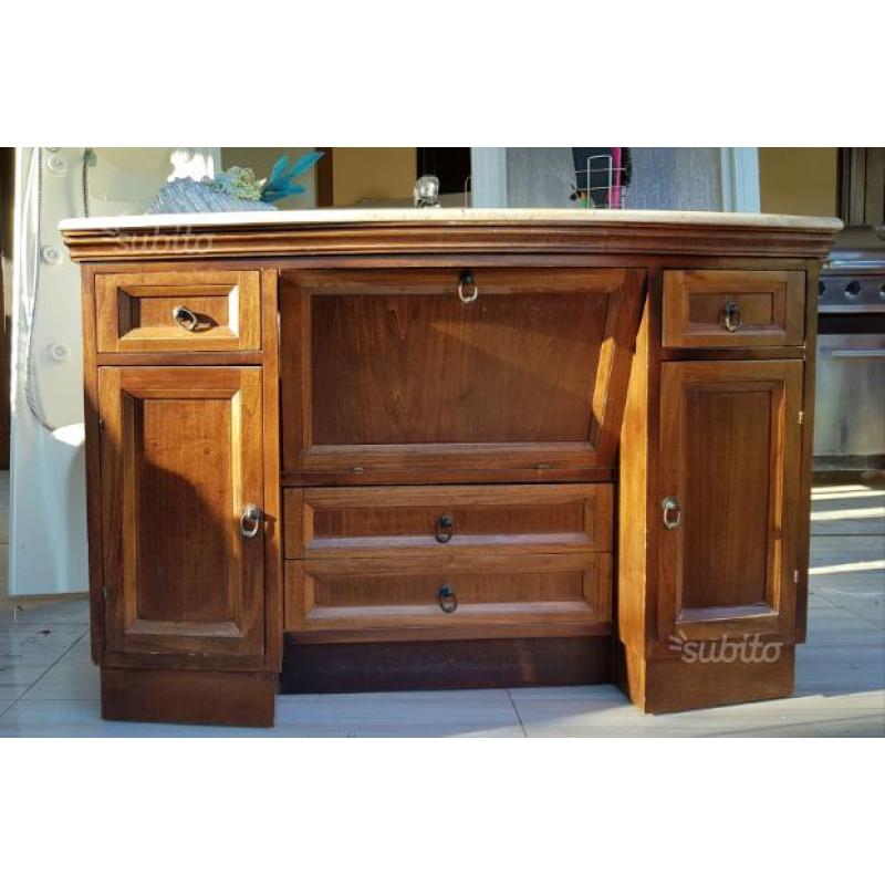 Arredo bagno Napoli colonna doccia mobile e porta