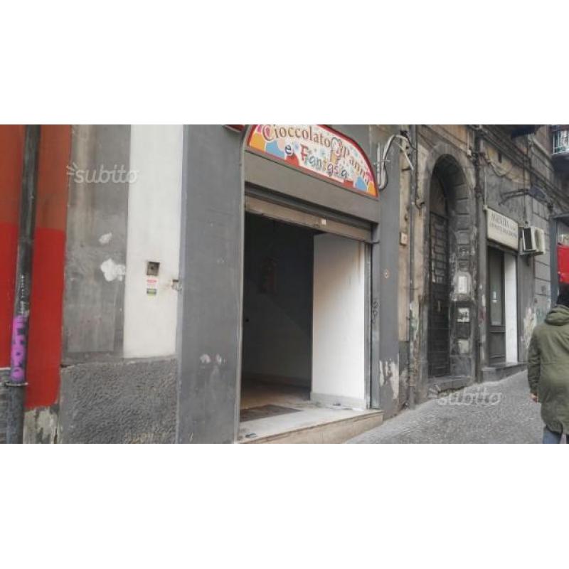 Ad. Museo nazionale - locale commerciale 700