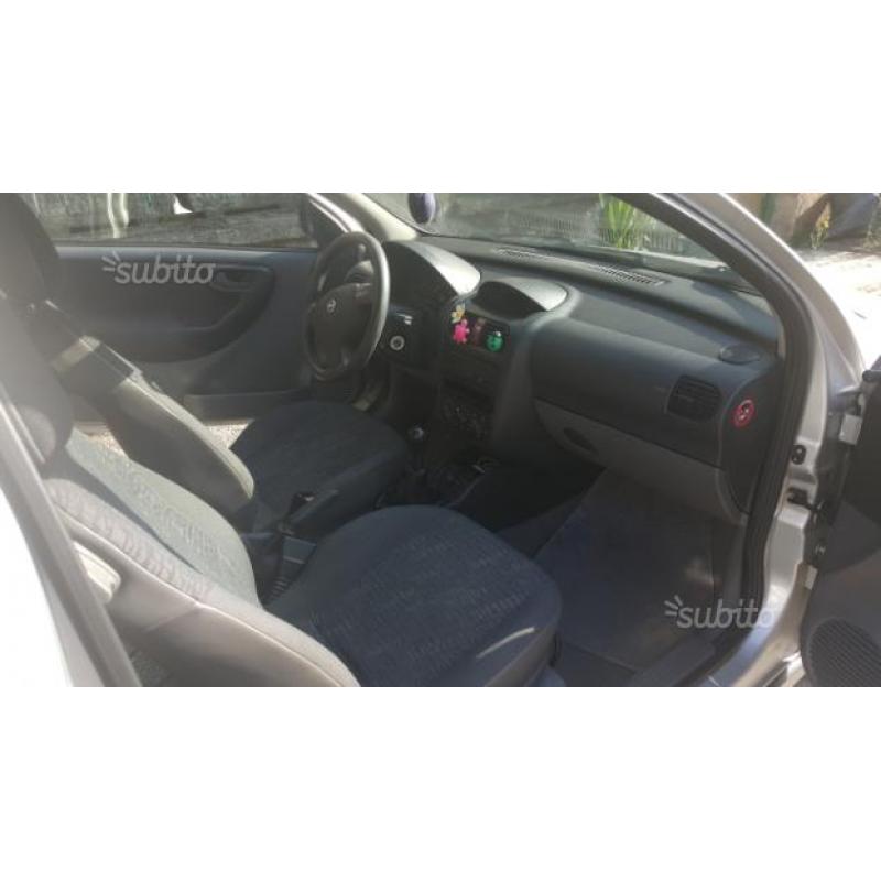 Opel corsa diesel 65cv