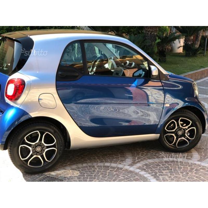 Smart 453
