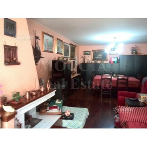Moccia#vende-new# villa in parco ercole(ro9)