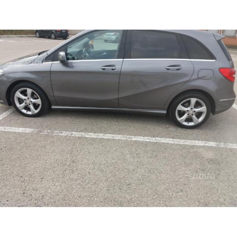 Classe b200 cdi premium automatica