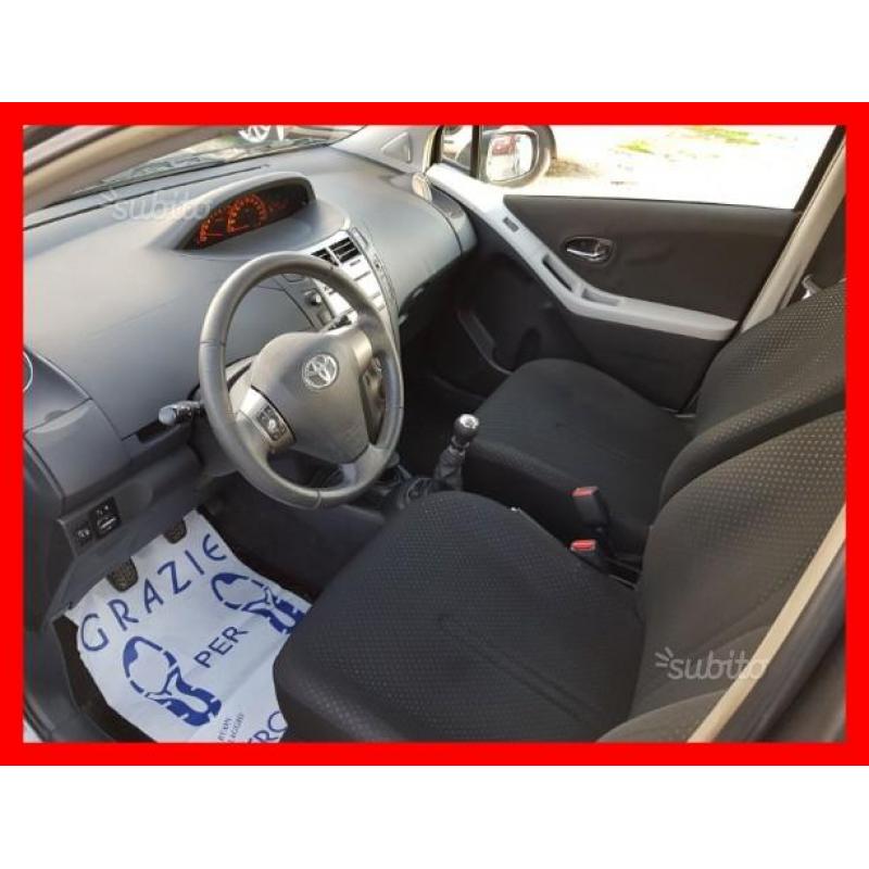 TOYOTA Yaris 1.3 GPL NUOVO