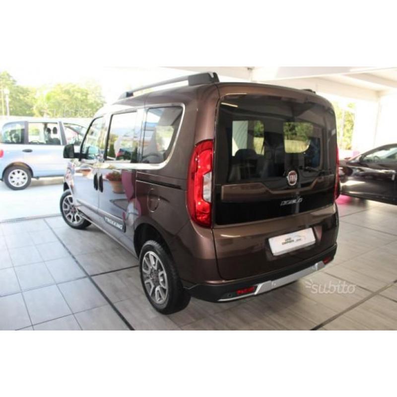 Fiat Doblo 1.6 mjt 120cv Trekking Km0