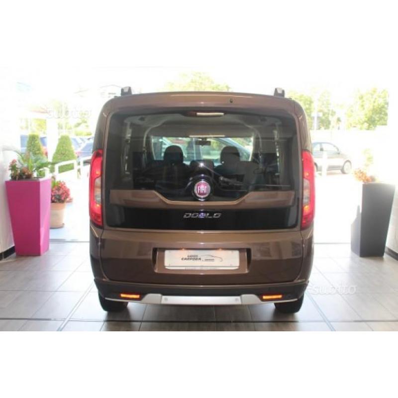 Fiat Doblo 1.6 mjt 120cv Trekking Km0