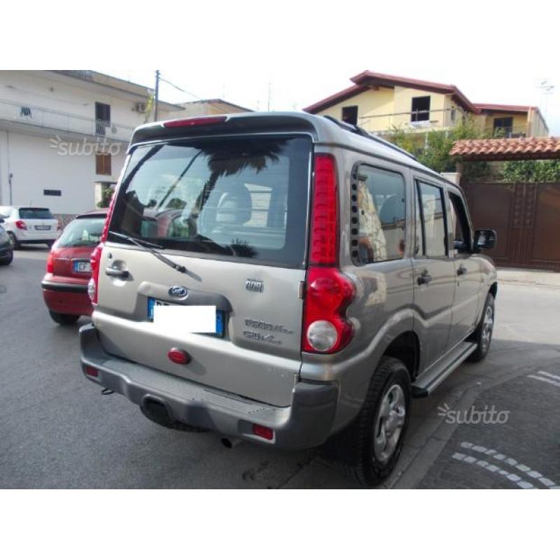 Mahindra goa 2.5 crde glx 4w autocarro