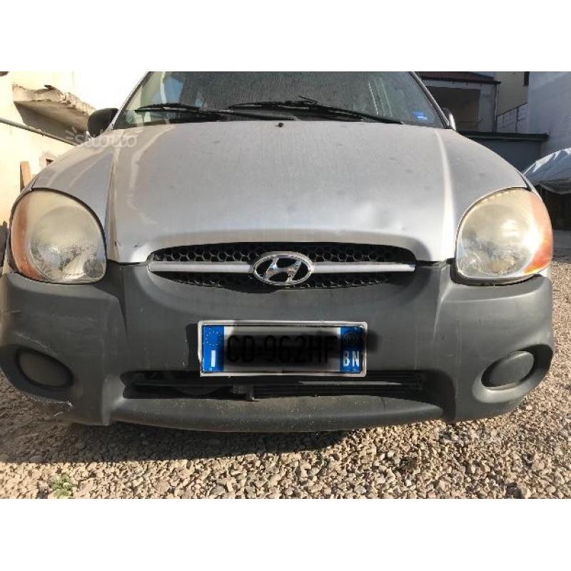 HYUNDAI Atos - 2004