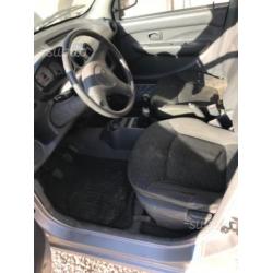 HYUNDAI Atos - 2004