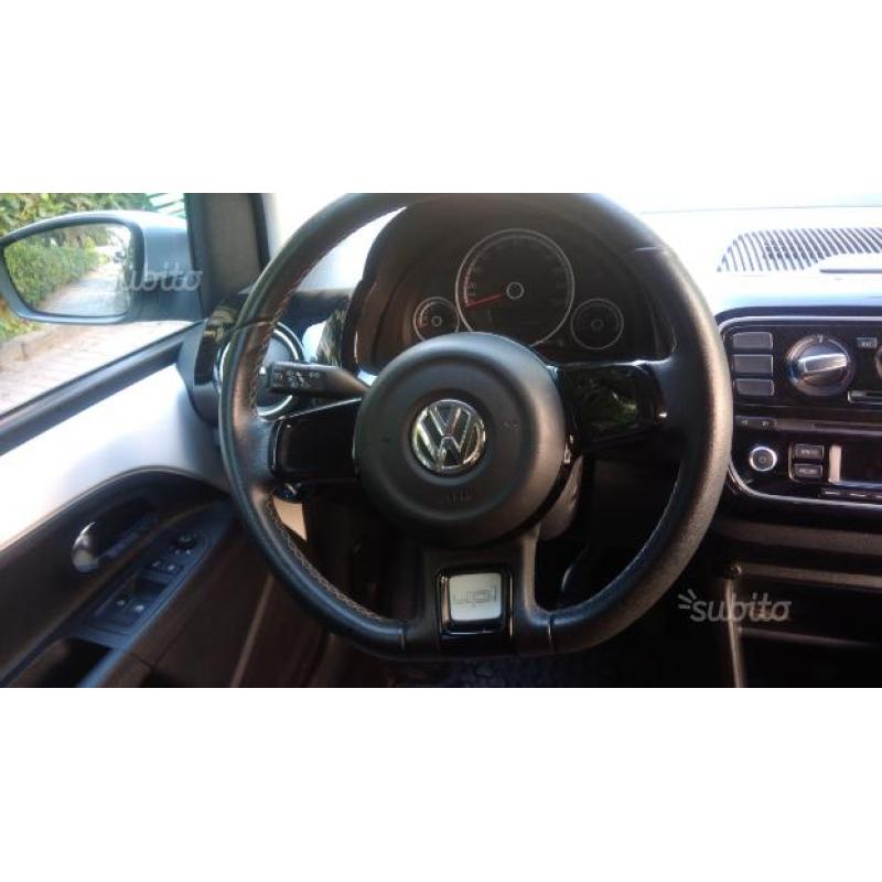 Vw up cross