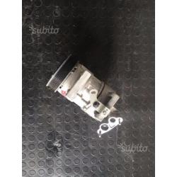 Compressore A/C Peugeot 208 bz