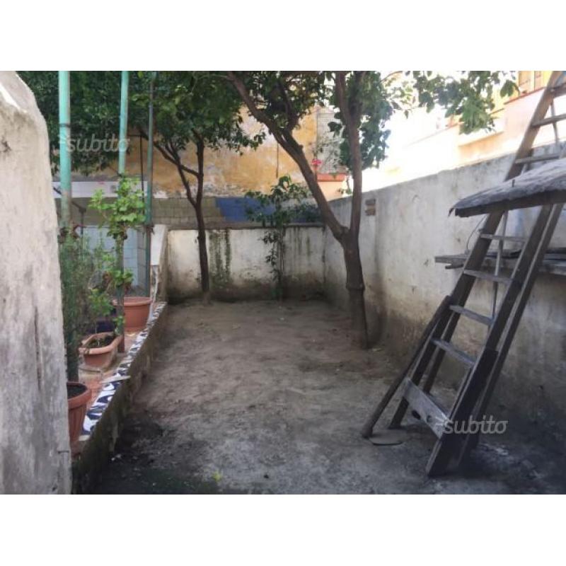 Villa con giardinetto in Marano Centro