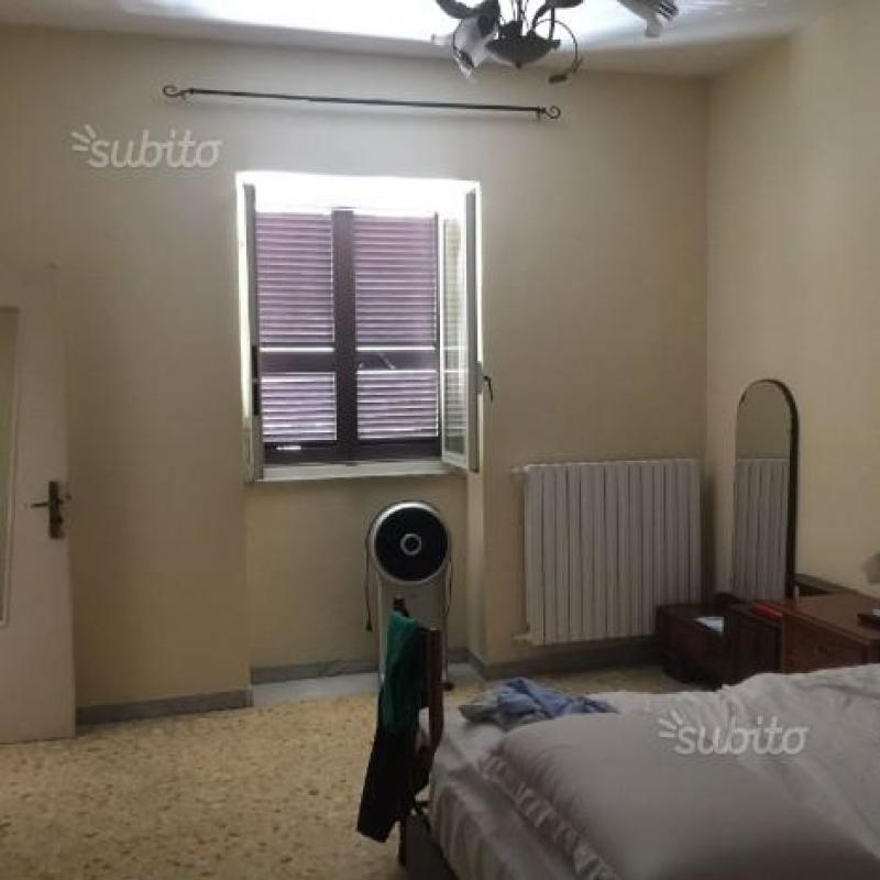 Villa con giardinetto in Marano Centro