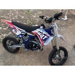 Moto cross