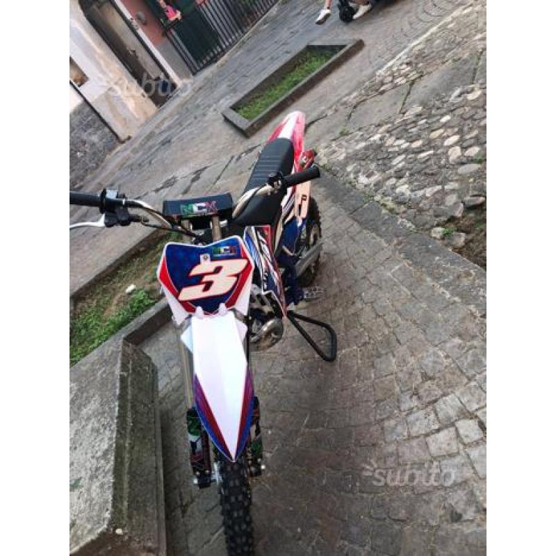 Moto cross
