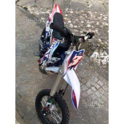 Moto cross