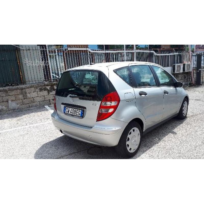MERCEDES Classe A 04/2005 180CDI 110Cv AUTOMATIC
