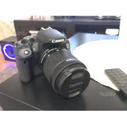 Canon eos 700d con 18-55 canon
